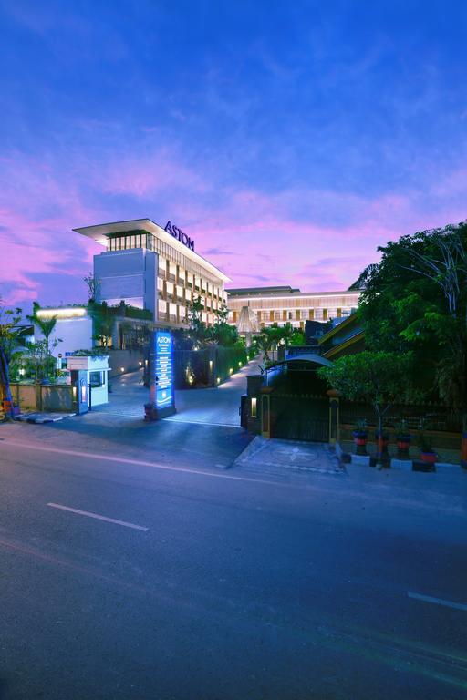 Aston Bojonegoro City Hotel מראה חיצוני תמונה